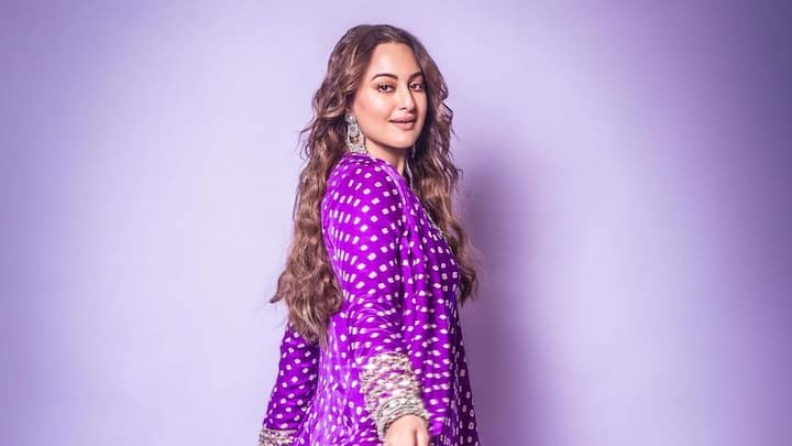 Sonakshi Sinha shows off her latest look in a purple Bandhani kaftan.