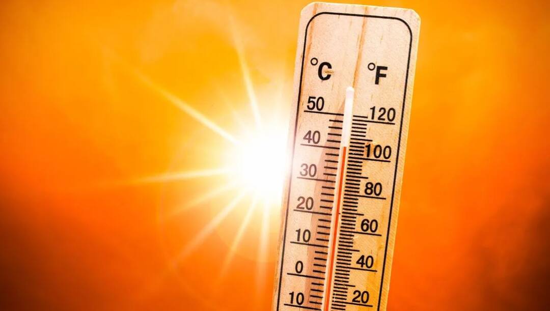 Heat wave warning to chandrapur District imd warning news rain heat weather marathi news सावधान! चंद्रपुरमध्ये उष्णतेच्या लाटेचा इशारा, खबरदारी घेण्याचं प्रशासनाचं आवाहन