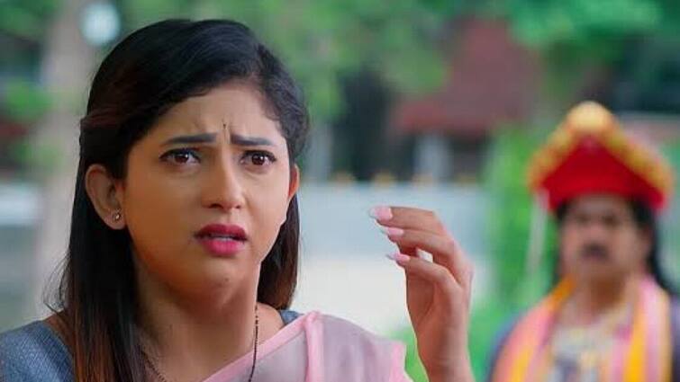 Nindu Noorella Saavasam serial today episode April 5th written update Nindu Noorella Saavasam Serial Today  April 5th: ‘నిండు నూరేళ్ల సావాసం’ సీరియల్‌: ప్రకృతితో యుద్దం చేసైనా పెళ్లి ఆపుతానన్న అరుంధతి – కుటుంబాన్ని చిక్కుల్లో పడేయొద్దన్న గుప్త