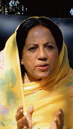 Lok Sabha Election: कंगना रनौत को टिकट मिलने पर बोलीं प्रतिभा सिंह | ABP shorts