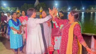 மதுரை தெப்பக்குளத்தில் பரதநாட்டியம் ஆடி வாக்கு சேகரித்த நடிகை காயத்ரி ரகுராம்!