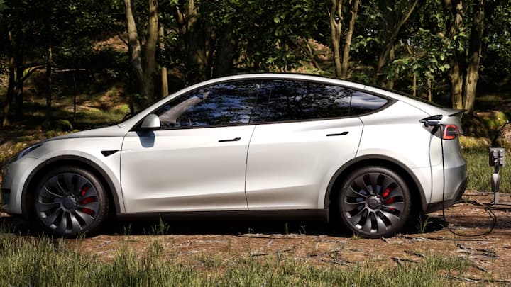 Tesla Model Y (Starting Price: $37,490): The Tesla Model Y packs a 250kW battery and offers a range of 310 miles. The horsepower is 393HP and it can go from 0-60 MPH in just 3.5 seconds. The top speed of the car is 135MPH. It uses Type 2 charging. Both the Long Range and Performance versions of the Model Y can charge at an AC charging station at a maximum power of 11 kW. This means you can expect to charge from 0 to 100 per cent in approximately 8 hours and 15 minutes. (Image Source: Tesla)
