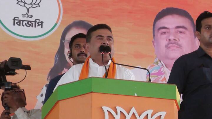 চাকদায় কৃষ্ণনগরের বিজেপি প্রার্থী অমৃতা রায়ের সমর্থনে এসে শাসকদলকে একহাত নিলেন শুভেন্দু।