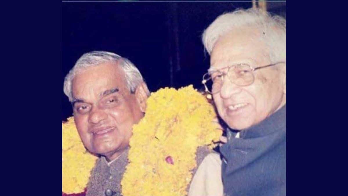 BJP Foundation Day: कौन थे बीजेपी के इकलौते मुस्लिम फाउंडर सिकंदर बख्त? जानिए कैसे थामा पार्टी का साथ