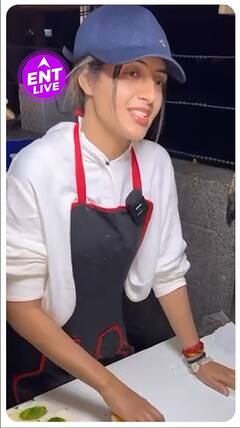 Viral Vada Pao Girl क्यों नहीं देती 4 से ज्यादा VADA PAO