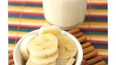 Banana and Milk : 'हा' आजार असणाऱ्या व्यक्तींनी केळी आणि दूध एकत्र खाऊ नये!