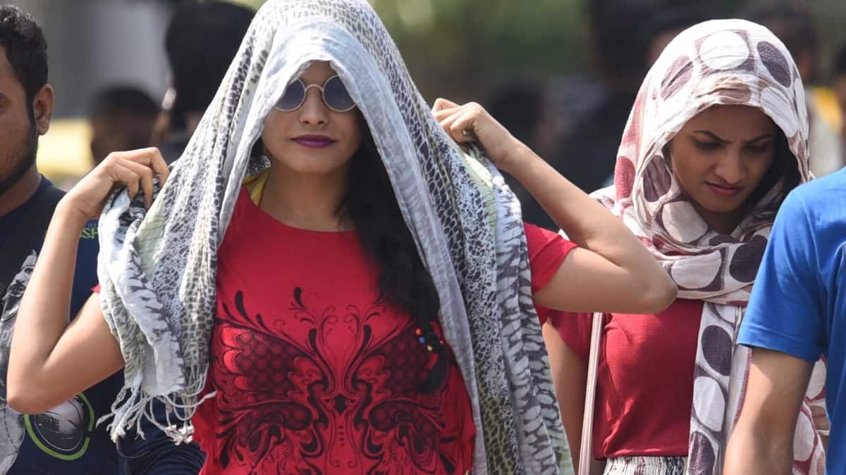 Weather Forecast: आसमान से बरसेगी आग या बारिश देगी राहत? ओडिशा-कर्नाटक में हीटवेव का अलर्ट, लेकिन इन राज्यों में बरसेंगे बादल