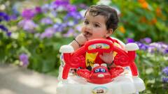 क्यों छोटे बच्चे अक्सर मुंह में डालते हैं उंगली? जानें क्या है वजह