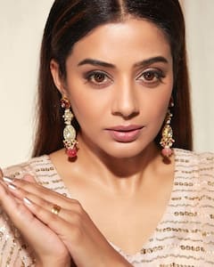 Priyamani: ట్రెండీ లుక్ లో ప్రియమణి మెస్మరైజ్