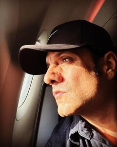 Bollywood Actor : 19 फ्लॉप सिनेमे, जुळ्या मुलांना गमावलं, आता 14 वर्षांचा वनवास संपवून कमबॅक करणार 'हा' बॉलीवूड अभिनेता