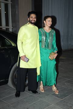 Ramadan 2024: पति जैकी भगनानी और सास के साथ इफ्तार पार्टी में पहुंचीं रकुल प्रीत सिंह, ट्रेडिशनल आउटफिट में दिखी बेहद खूबसूरत