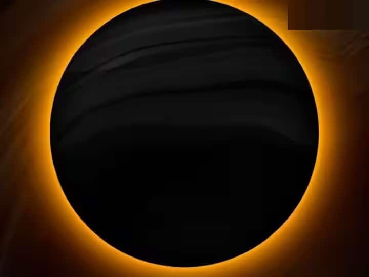 વર્ષ 2024નું પ્રથમ સૂર્યગ્રહણ ભારતમાં દેખાશે નહીં, જેના કારણે તેની અસર ભારત પર નહીં પડે, જેના કારણે ગ્રહણનો સુતક સમયગાળો ભારતમાં માન્ય રહેશે નહીં.