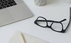 Glasses: ਚਸ਼ਮੇ 'ਤੇ ਪੈ ਗਏ ਸਕ੍ਰੈਚ? ਤਾਂ ਜਾਣ ਲਓ ਇਸ ਨੂੰ ਹਟਾਉਣ ਦੇ ਘਰੇਲੂ ਤਰੀਕੇ