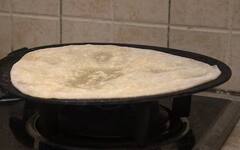Chapati Making Practice: ਰੋਟੀ ਬਣਾਉਣ ਵੇਲੇ ਭੁੱਲ ਕੇ ਵੀ ਨਾ ਕਰੋ ਆਹ ਗਲਤੀ, ਸਿਹਤ ਨੂੰ ਹੋ ਸਕਦਾ ਨੁਕਸਾਨ
