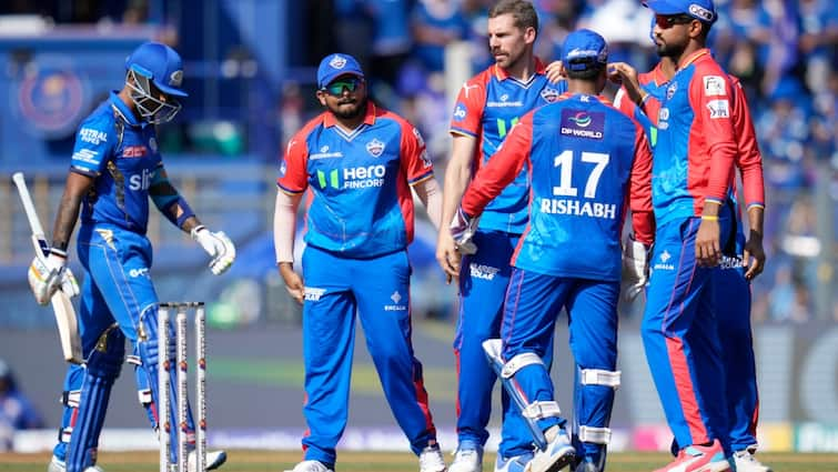 Mumbai Indians Delhi Capitals Match MI vs DC Inning Report IPL 2024 Latest Sports News MI vs DC: रोहित के बाद शेफर्ड-डेविड का तूफान, मुंबई ने दिल्ली को दिया 235 रनों का लक्ष्य