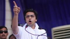 अखिलेश यादव पर भड़के मायावती के भतीजे आकाश आनंद, कहा- 'जो अपनी पार्टी नहीं चला सकता वो...'