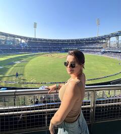 Avneet Kaur PHOTO: વાનખેડે સ્ટેડિયમમાં આઈપીએલની મેચ જોવા પહોંચી અવનીત કૌર