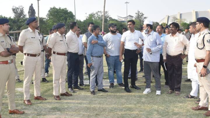 बिहार में एक के बाद एक कई पर्व त्यौहार लगातार आने वाले हैं. ऐसे में ईद, रामनवमी और चैती छठ को देखते हुए राजधानी पटना में जिला प्रशासन की टीम एक्टिव हो गई है.