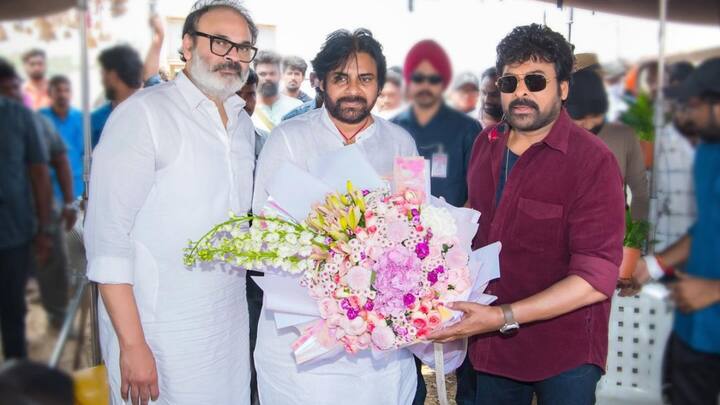 Chiranjeevi latest photos with Pawan Kalyan : మెగాస్టార్ చిరంజీవి.. తన తమ్ముడు పవన్ కళ్యాణ్ పార్టీకి భారీ మొత్తంలో విరాళం ఇచ్చారు. వాటికి సంబంధించిన ఎమోషనల్ పోస్ట్​ను చిరు తన ఇన్​స్టాలో రాశారు.