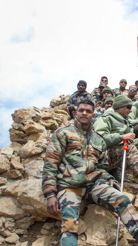 દેશના જવાનો બોર્ડર પરથી કેવી કરે છે મતદાન?