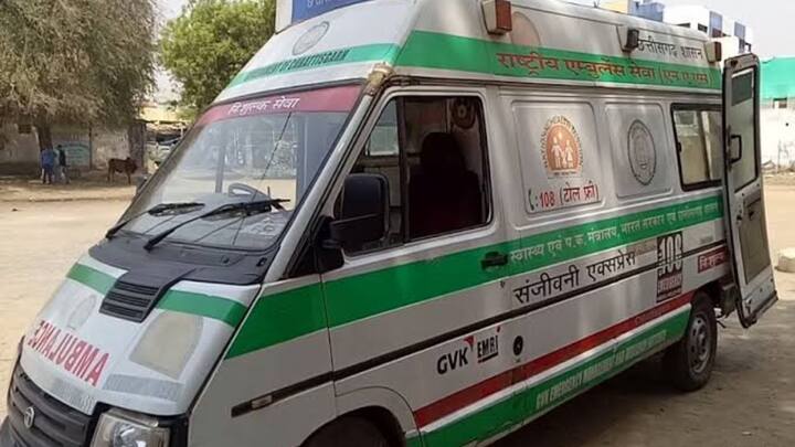 Manendragarh Chirmiri Bharatpur Sanjeevani Ambulance and mahtari express Scheme not available ANN छत्तीसगढ़ के इस जिले में स्वास्थ्य विभाग की लापरवाही, निजी एंबुलेंस की सेवा लेने को लोग मजबूर