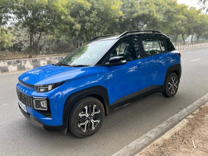 এক্সটার সামগ্রিকভাবে শহরের SUV। এর বৈশিষ্ট্যগুলির কারণে গাড়ি বেশি গ্রহণযোগ্য হয়ে ওঠে।  অবশ্যই, এটি আর্মরেস্ট সহ কয়েকটি বৈশিষ্ট্য দেয়নি। ইঞ্জিন উত্তেজনাপূর্ণ পারফরম্যান্স দেয় না।  তবে এর প্রতিদ্বন্দ্বীও ইঞ্জিনের ক্ষেত্রে সেই সাড় দেয় না। তবে স্ট্যানডার্ট ভেরিয়েন্টেই  নিরাপত্তা বৈশিষ্ট্য যোগ করা গাড়ির একটি বড় প্লাস পয়েন্ট।