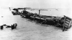 जब समुुद्र में समा गई पूरी ट्रेन? न मिले 200 यात्री न ही 5 रेेलकर्मी