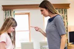 Parenting tips: ਜੇਕਰ ਤੁਹਾਡੇ ਬੱਚੇ ਵੀ ਹੋ ਗਏ ਲਾਪਰਵਾਹ, ਤਾਂ ਅਪਣਾਓ ਆਹ ਤਰੀਕੇ, ਬਣਨਗੇ ਜ਼ਿੰਮੇਵਾਰ