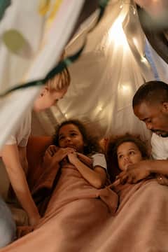 Parenting Tips : तुमच्या मुलांना अधिक जबाबदार बनवण्यासाठी खास टिप्स!