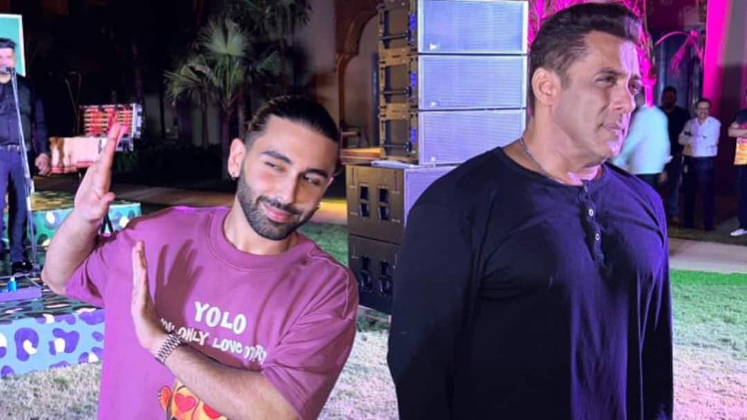 Salman Khan Orry Anant Ambani Birthday Jamnagar Salman Khan Chooses To Not Strike 'Orry Pose' As Anant Ambani's Birthday Celebrations In Jamnagar Begin; See Pic