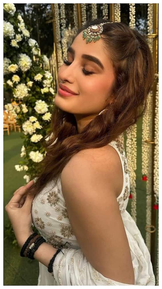 रवीना टंडन की सिफारिश पर मिली राशा को पहली फिल्म?