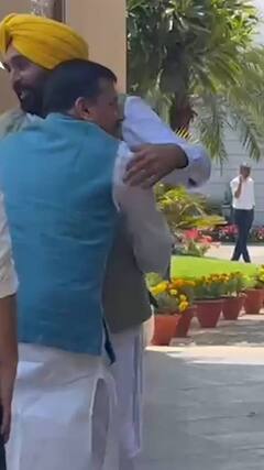 Sanjay Singh ने भगवंत मान को गोद में उठाया | ABP Shorts