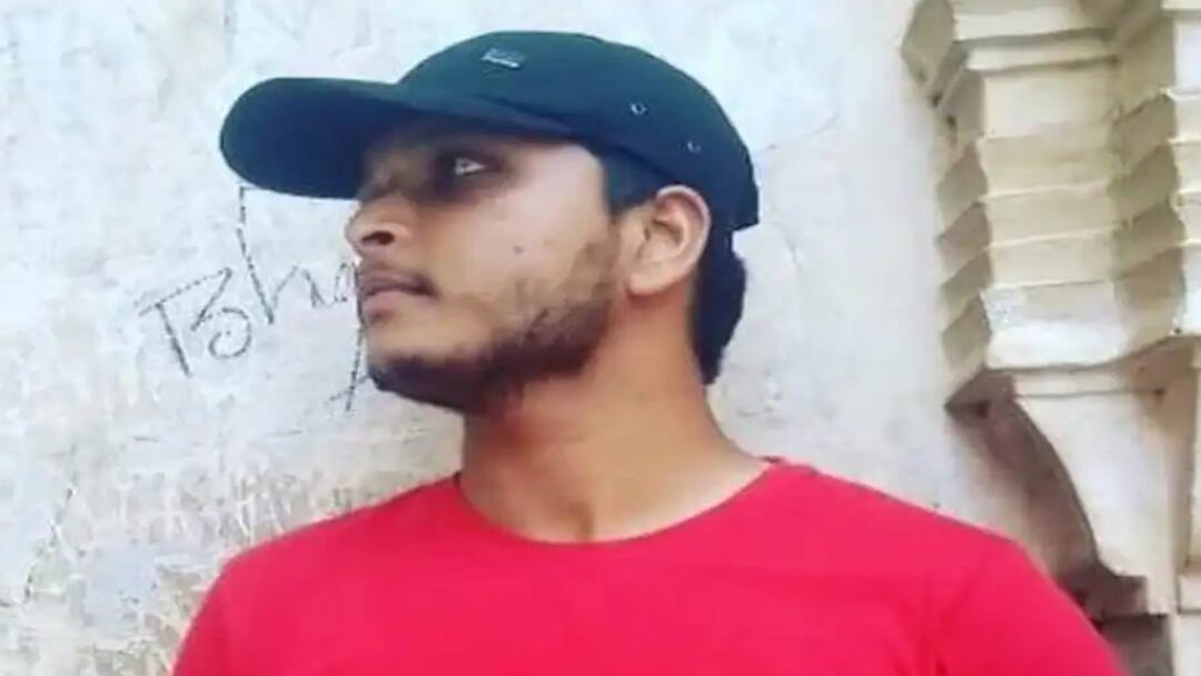 3 மாதங்களில் 11 இந்தியர்கள் மரணம்! படிக்கச் சென்ற  ஹைதரபாத் மாணவர் அமெரிக்காவில் உயிரிழப்பு!