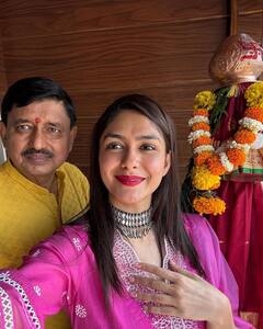 Mrunal Thakur : குடும்பத்தினரோடு குடி பட்வாவை கொண்டாடிய வைரல் நடிகை மிருனாள் தாக்கூர்!