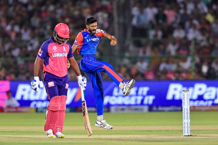 4. Khaleel Ahmed (Delhi Capitals): 7 wickets from 5 matches, Economy: 8.50