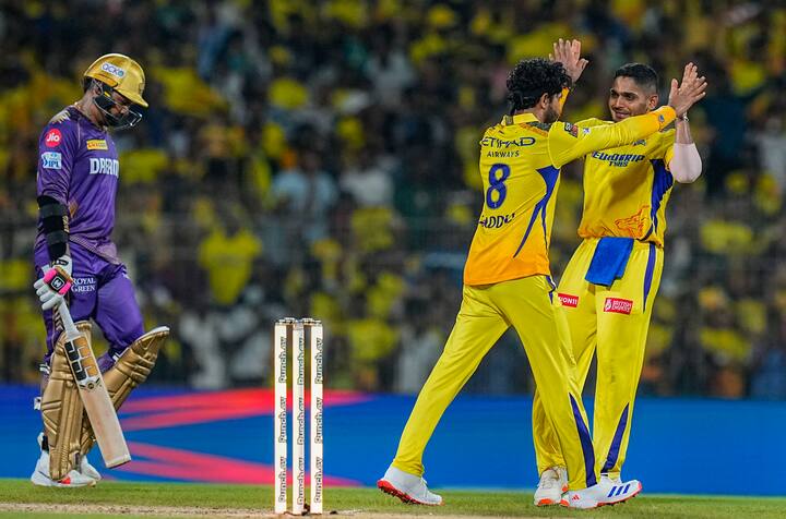 ஐ.பி.எல் 2024 இன் 19 ஆவது லீக் போட்டியில் சென்னை சூப்பர் கிங்ஸ் மற்றும் கொல்கத்தா நைட் ரைடர்ஸ் அணிகள் மோதின.