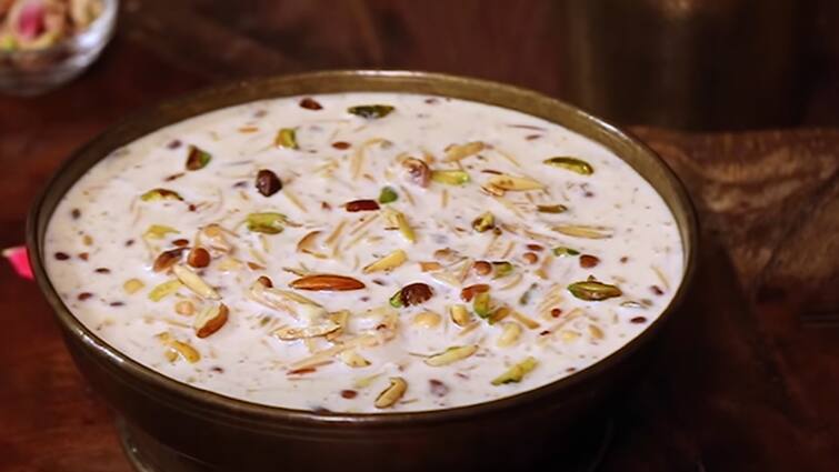 Ramadan special payasam sheer khurma recipe ingredients preparation Sheer Khurma: ரம்ஜான் ஸ்பெஷல் பாயாசம்... நாவில் எச்சில் ஊறும் சுவையில் ஷீர் குருமா...செய்முறை இதோ!