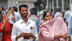 Weather Update: তীব্র রোদের তেজ না বজ্রবিদ্যুৎ-সহ বৃষ্টিপাত? আগামীকাল আপনার জেলায় কেমন থাকবে আবহাওয়া?