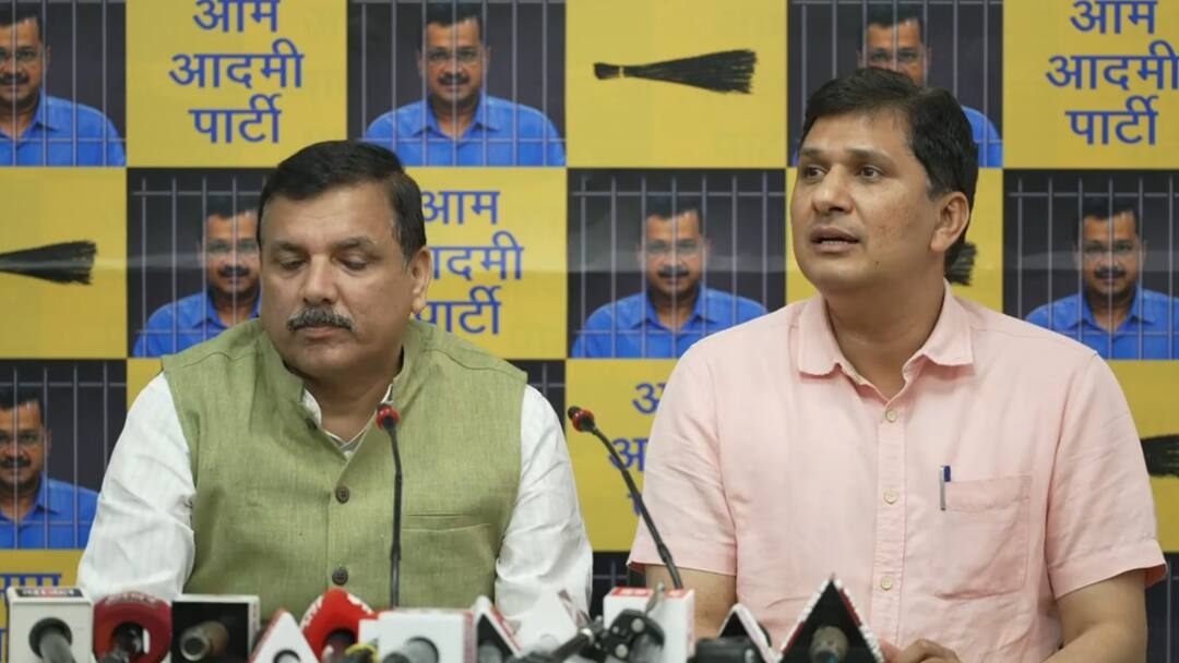 राजकुमार आनंद के इस्तीफे पर AAP की पहली प्रतिक्रिया, 'बस देखना ये है कि...' Raaj Kumar Anand Resigns from AAP Sanjay Singh Saurah Bhardwaj Reaction राजकुमार आनंद के इस्तीफे पर AAP की पहली प्रतिक्रिया, 'बस देखना ये है कि...'