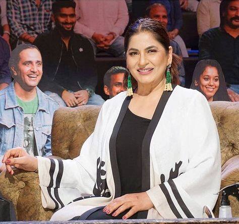 ਬਾਲੀਵੁੱਡ ਤੋਂ ਆਪਣੇ ਐਕਟਿੰਗ ਕਰੀਅਰ ਦੀ ਸ਼ੁਰੂਆਤ ਕਰਨ ਵਾਲੀ ਅਰਚਨਾ ਪੂਰਨ ਸਿੰਘ ਦਾ ਸਫਰ ਸਿਰਫ ਵੱਡੇ ਪਰਦੇ ਤੱਕ ਸੀਮਤ ਨਹੀਂ ਸੀ। ਅਦਾਕਾਰਾ ਕਈ ਹਿੱਟ ਟੀਵੀ ਸ਼ੋਅਜ਼ ਵਿੱਚ ਵੀ ਨਜ਼ਰ ਆ ਚੁੱਕੀ ਹੈ।