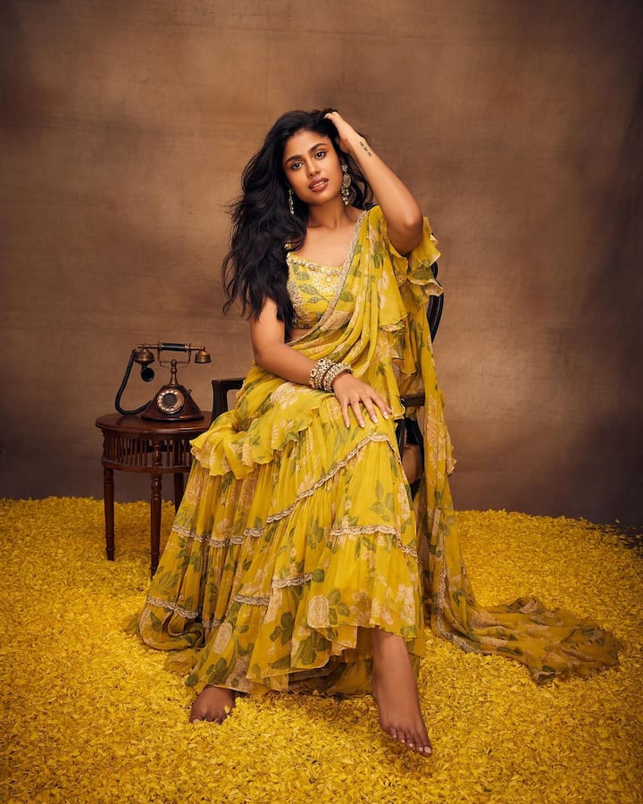 ఈ చిత్రాన్ని మార్చి 22న థియేటర్లలోకి తీసుకురాబోతున్నారు.  Photo Credit: Faria Abdullah/Instagram