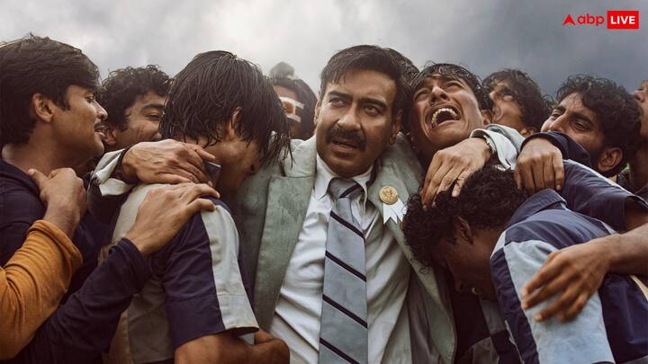 वहीं ‘मैदान’ के पहले दिन की कमाई की बात करें तो बॉलीवुड हंगामा की रिपोर्ट के मुताबिक ट्रेड एनालिस्ट तरण आदर्श ने प्रीडिक्शन दिया है कि कि ‘मैदान’ के 10 करोड़ से ओपनिंग करने की उम्मीद है. तरण आदर्श ने ये भी कहा कि फिल्म की एडवांस बुकिंग अच्छी नहीं है इसकी एक वजह ये भी है कि फिल्म में एक भी हिट गाना नहीं है.