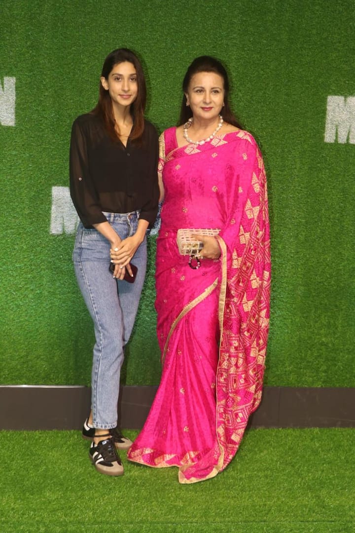 Poonam Dhillon attended the screening wit her daughter Paloma.