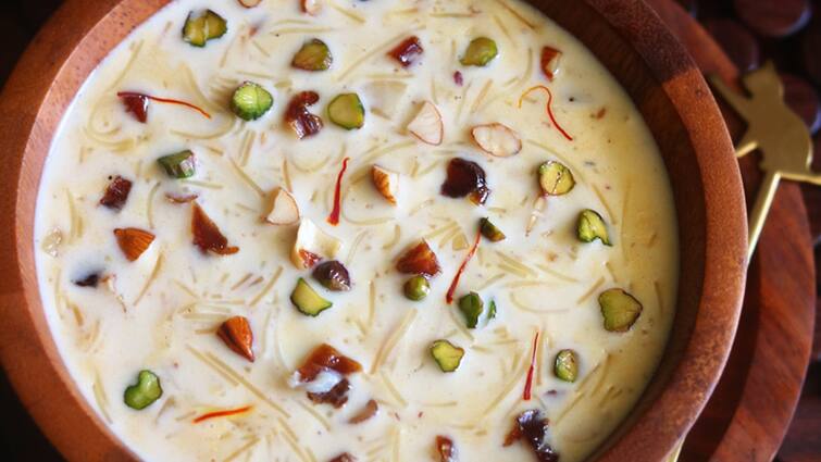 Ramzan 2024 Eid al Fitr Special Sheer Khurma Recipe for Dessert  Ramzan Special Sheer Khurma : టేస్టీ టేస్టీ షీర్ ఖుర్మా రెసిపీ.. రంజాన్ స్పెషల్ స్వీట్​ ఇదే