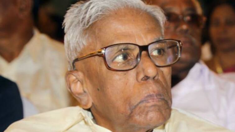 Former minister RM Veerappan body will be cremated with government honors R.M. Veerappan : ஆர்.எம்.வீரப்பன் உடலுக்கு அரசு மரியாதையுடன் இறுதிச்சடங்கு...