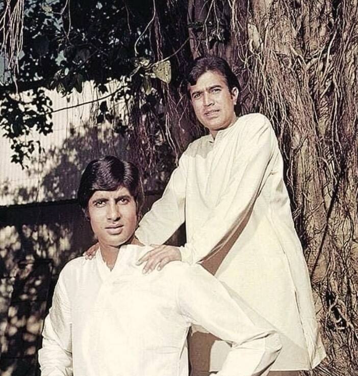 हालांकि ‘बावर्ची’ के दौरान से ही अमिताभ राजेश खन्ना से चिढ़ने से लगे थे. दरअसल बावर्ची में जया भादुड़ी ने भी अहम रोल प्ले किया था. इस दौरान अमिताभ और जया के इश्क के चर्चे भी शुरू हो चुके थे.