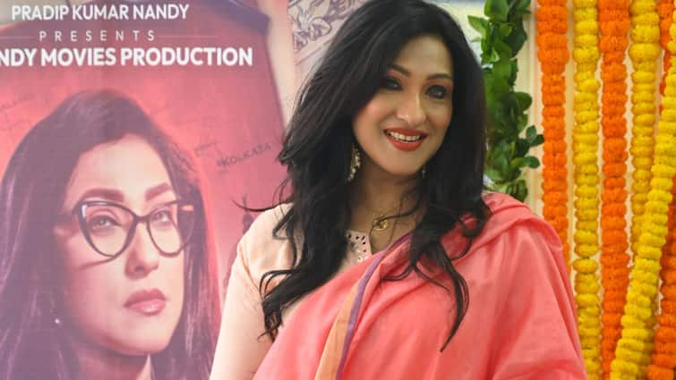 Rituparna Sengupta Shayantan Ghoshal new movie shooting will start from 12 April namely Madan Sengupta Madam Sengupta: কার্টুনিস্ট হয়েও রহস্য সমাধান করবেন ঋতুপর্ণা! ১২ এপ্রিল থেকে শ্যুটিং শুরু সায়ন্তনের নতুন ছবির