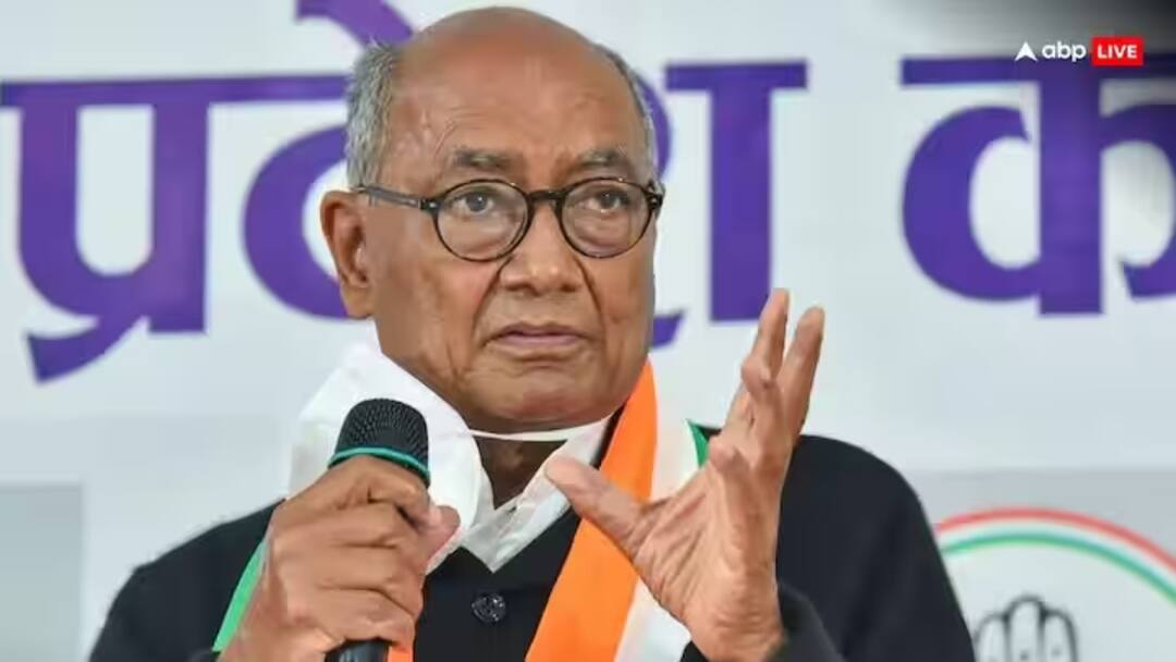 MP Lok Sabha Election 2024 BJP complains to Election Commission against Digvijaya Singh for obscenity ANN MP Lok Sabha Election 2024: BJP ने दिग्विजय सिंह के खिलाफ चुनाव आयोग से की शिकायत, अश्लीलता का लगाया आरोप
