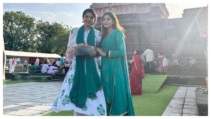 Actress Raveena Tandon and her daughter Rasha visited the Grushneshwar Jyotirlinga Temple and Trimbakeshwar Shiva Temple in Maharashtra.