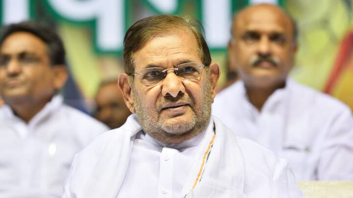 राष्ट्रीय जनता दल ने 2024 के लोकसभा चुनाव को लेकर अपने 22 प्रत्याशियों की लिस्ट जारी कर दी है. मधेपुरा लोकसभा सीट से प्रो. कुमार चंद्रदीप को टिकट दिया गया है. दिग्गज नेता रहे शरद यादव के बेटे को शांतनु यादव को टिकट नहीं दिया गया है. इस पर शांतनु यादव का दर्द छलका है.